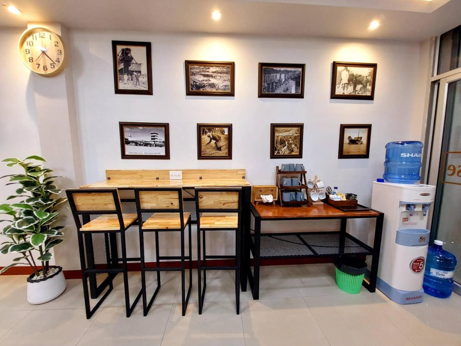 Benetti House Hostel Patong Екстериор снимка