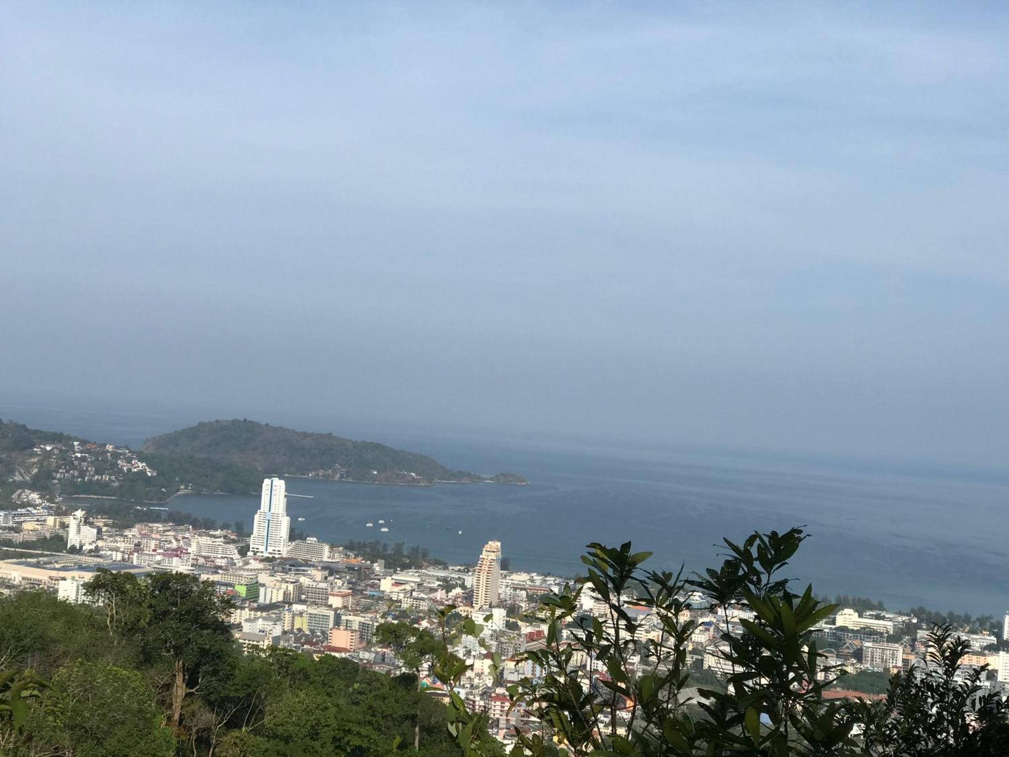 Benetti House Hostel Patong Екстериор снимка